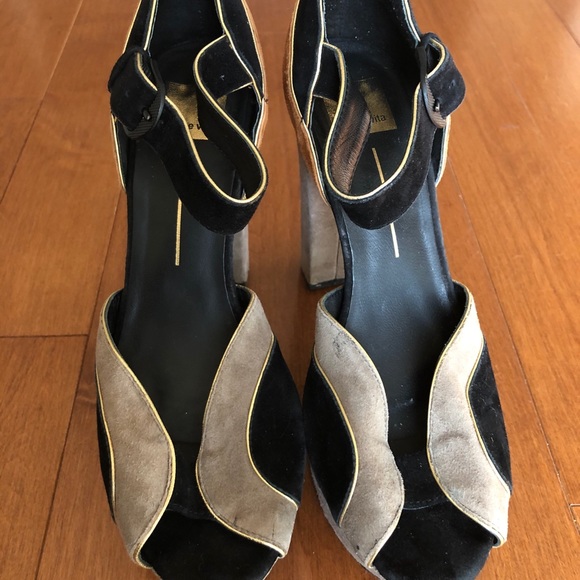 Dolce Vita Platform Heels - Picture 2 of 5